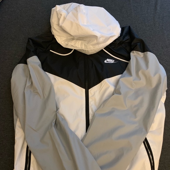 Nike Other - Nike Sportswear Windrunner (White - Mens M)